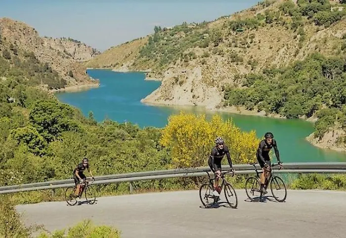 Todosierranevada Zona Baja - Edificio Alhambra - Junto A Telecabinas *
